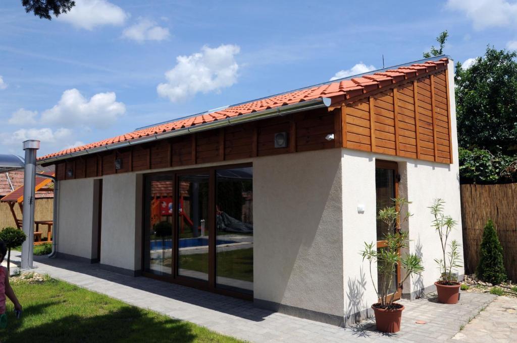 Arany Szolo Wellness Apartmanhaz Heviz Exterior photo